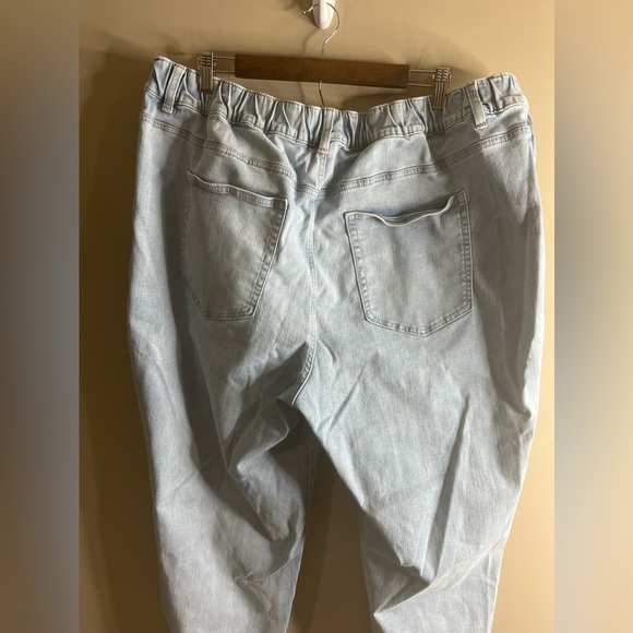 Lane Bryant size 22 flex magic waistband mid rise boyfriend jogger - Picture 9 of 16